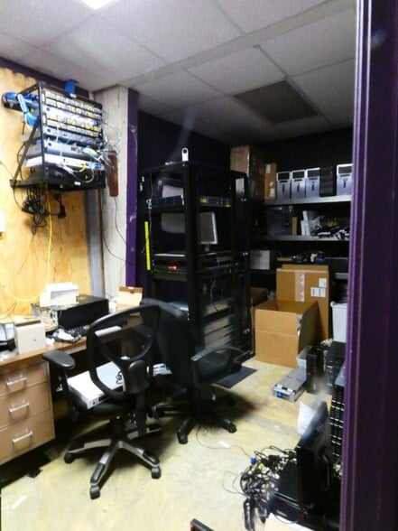 More Photos Of 5707-5719 Jenny Lind Rd, Fort Smith Storefront Retail Office For Sale