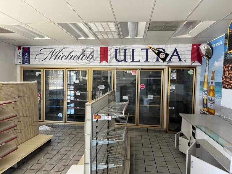 More Photos Of 357 E Tulare St, Dinuba Convenience Store For Sale