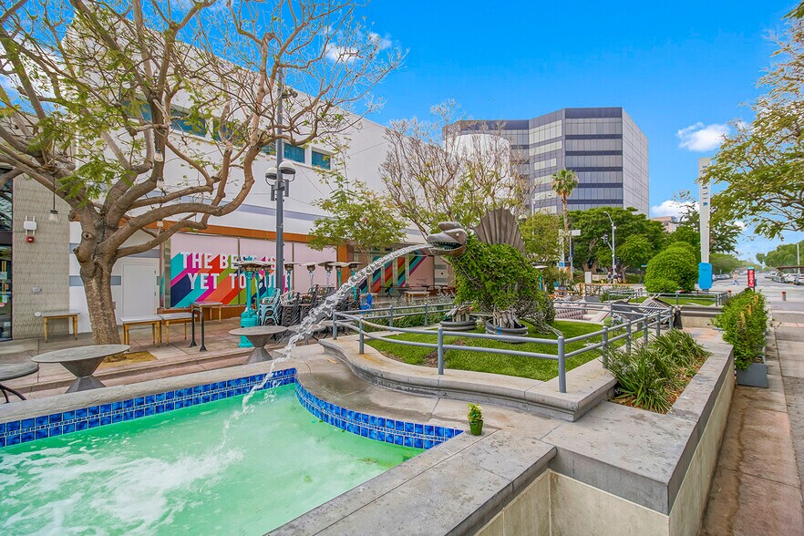 More Photos Of 1217 9th St, Santa Monica Apartments For Sale