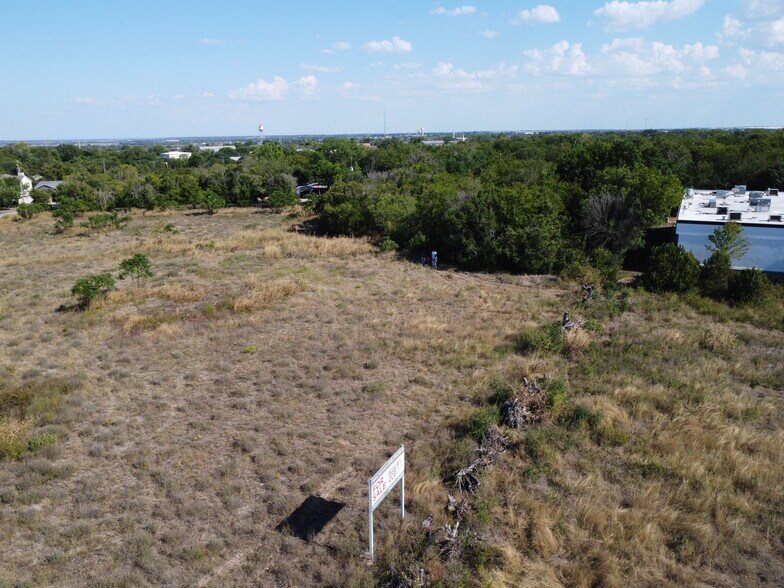 More Photos Of 0 Porter St, Kyle Land For Sale