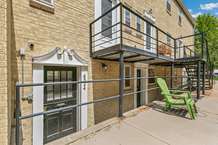 More Photos Of 1195 Birch St, Denver Apartments For Sale