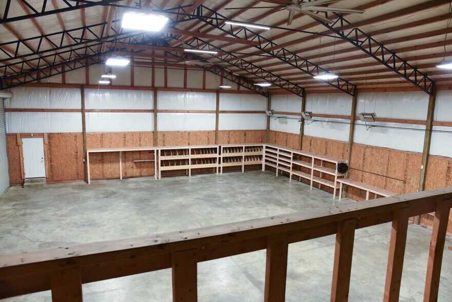 More Photos Of 101 E Byrd Rd, Hartselle Office For Lease