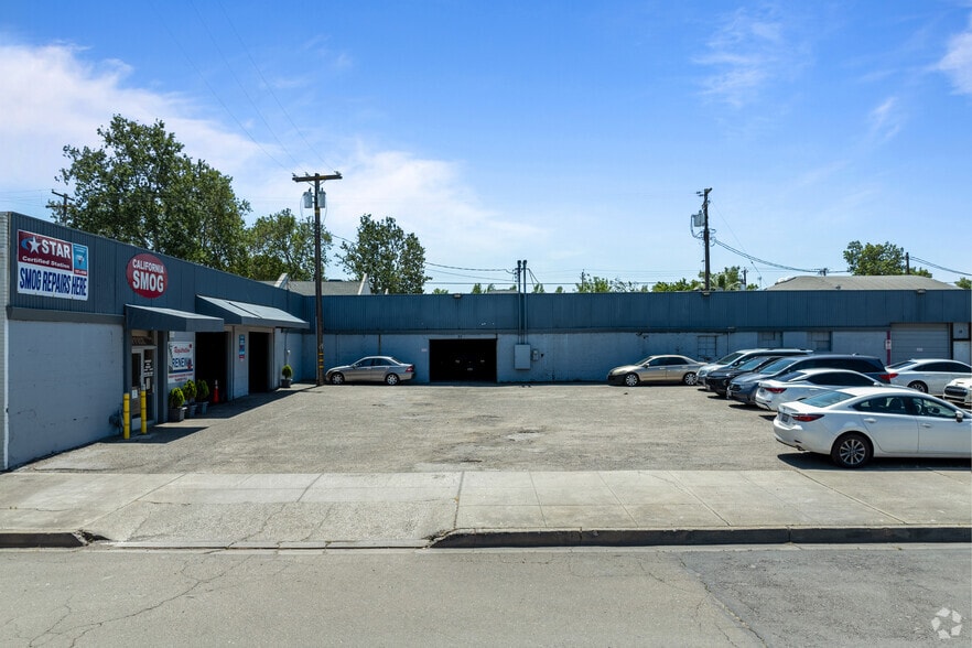 More Photos Of 18-36 E 8th St, Tracy Freestanding For Lease