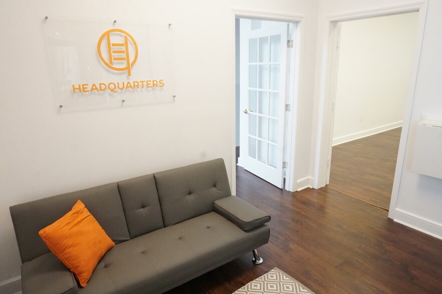 More Photos Of 22 W Monument Ave, Kissimmee Office For Lease