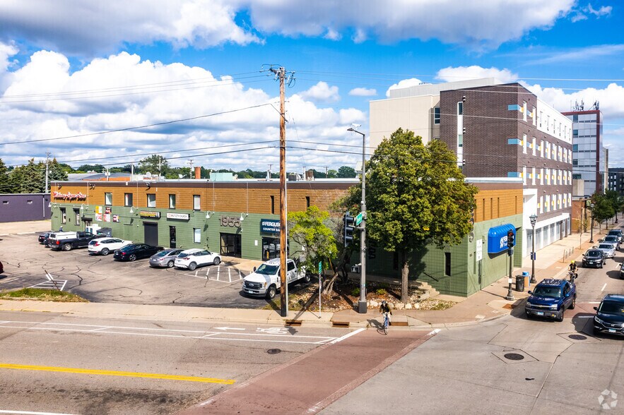 More Photos Of 1955 University Ave W, Saint Paul Office For Lease