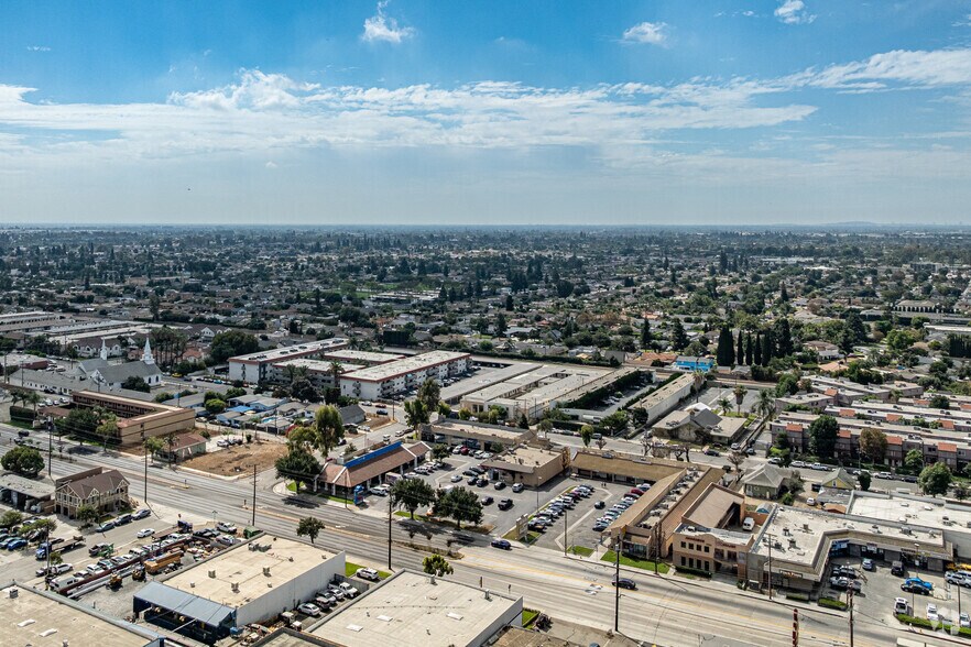 More Photos Of 9050-9058 Slauson Ave, Pico Rivera Freestanding For Lease