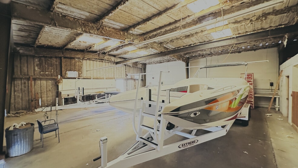 More Photos Of 1611 Needles Hwy, Needles Warehouse For Sale