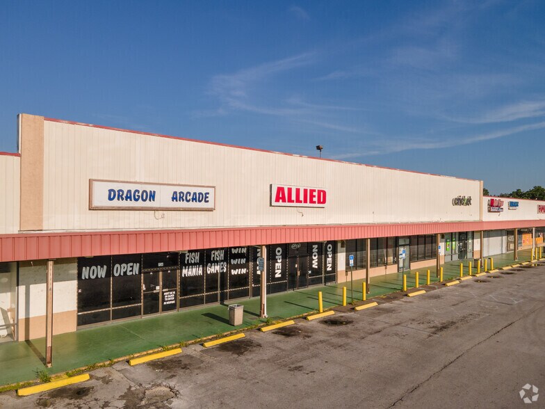 More Photos Of 700-778 Edgewood Ave N, Jacksonville Unknown For Lease