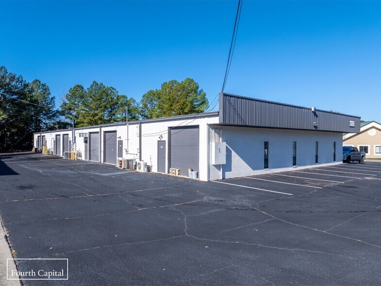 More Photos Of 3205 Industrial Way, Snellville Light Manufacturing For Lease