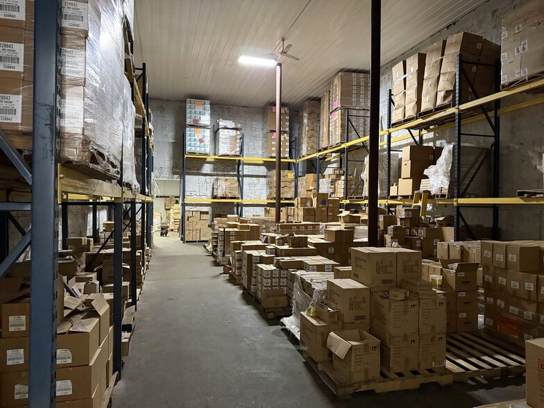 More Photos Of 380 73rd ½ Street, South Haven Manufacturing For Sale