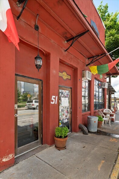More Photos Of 51 Elliott St SW, Atlanta Storefront Retail Residential For Sale