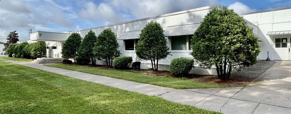 More Photos Of 1 BrightPet Dr, Sherburne Manufacturing For Sale