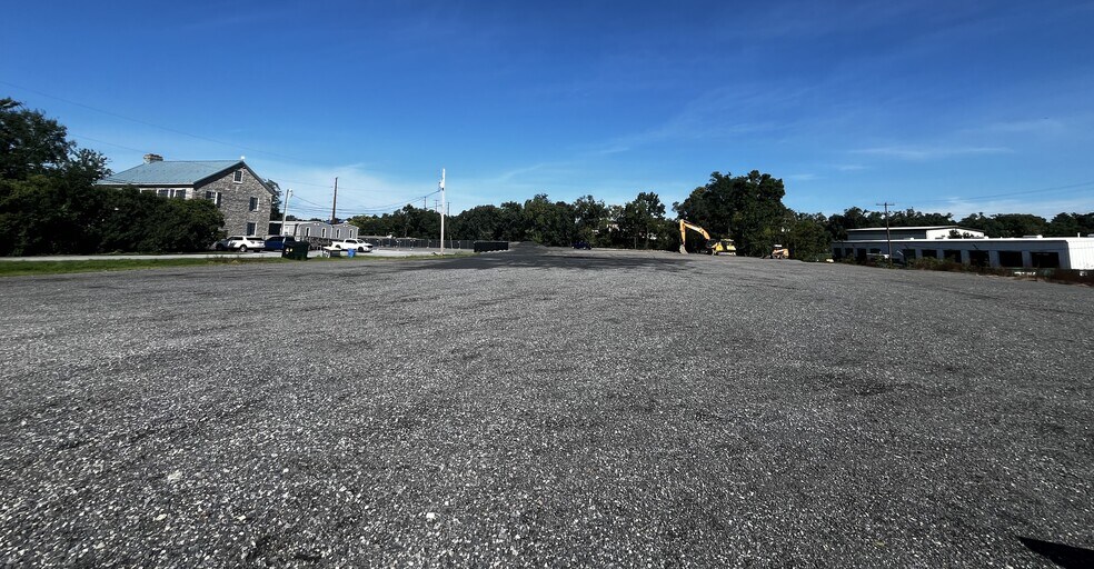 More Photos Of 4590 Industrial Park Rd, Camp Hill Land For Lease