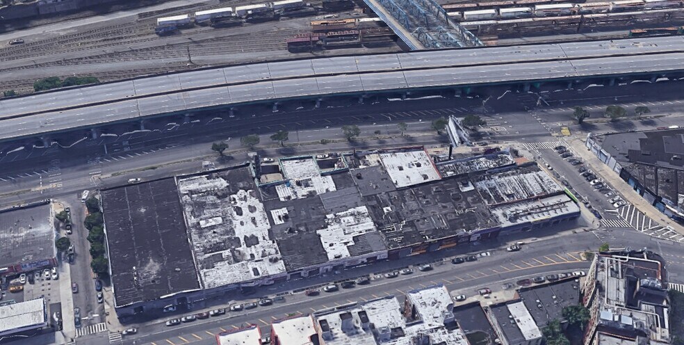 More Photos Of 726 Southern Blvd, Bronx Land For Sale