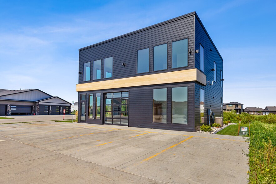 More Photos Of 3344 5th Way E, West Fargo Office For Lease