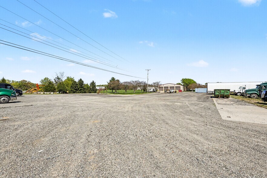More Photos Of 11084 Dennis W Kerns Pky, King George Warehouse For Sale