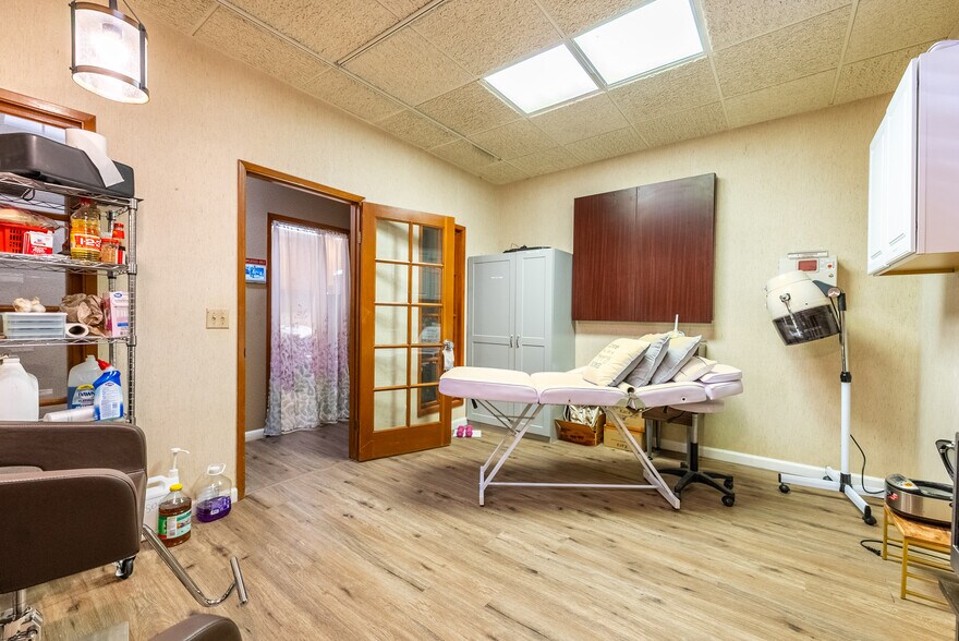 More Photos Of 4231 US Highway 86, Brawley Medical For Sale