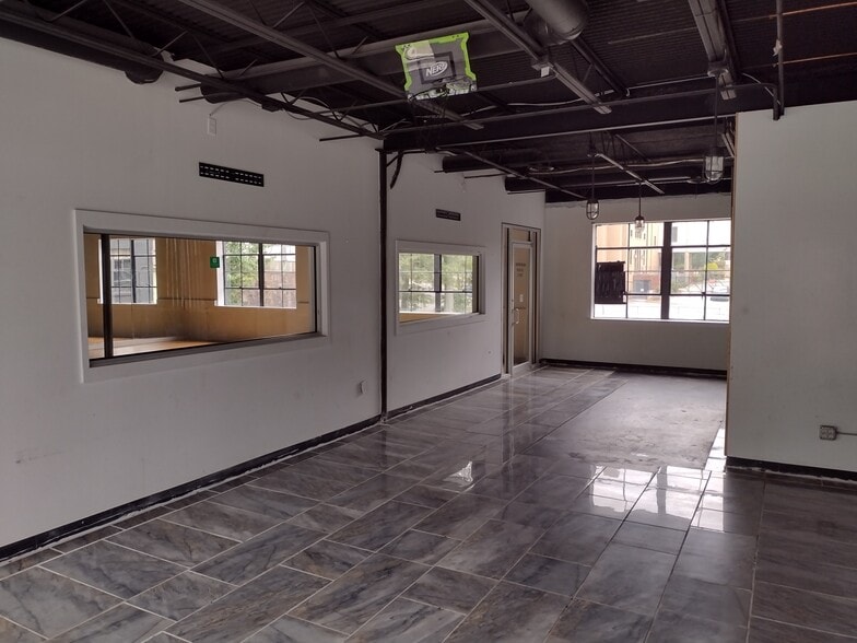 More Photos Of 728 Monroe Dr NE, Atlanta Storefront Retail Office For Lease