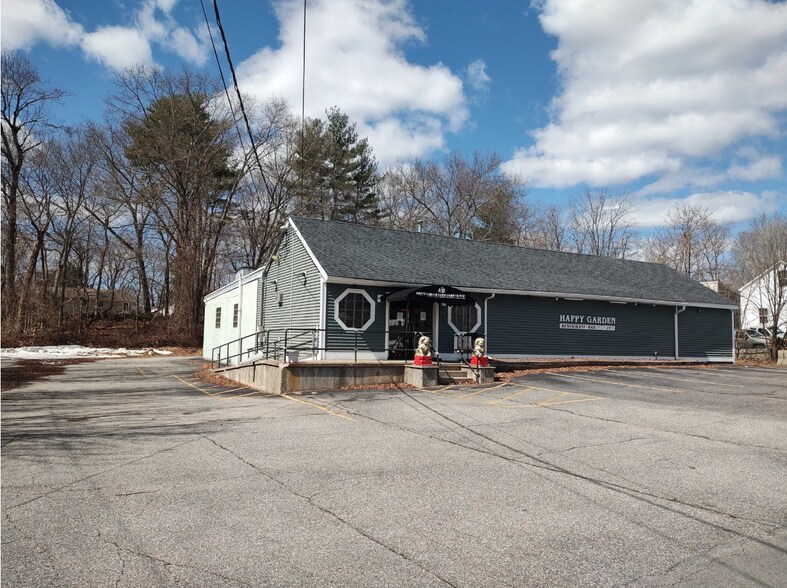 Primary Photo Of 211 Main St, Oxford Restaurant For Sale