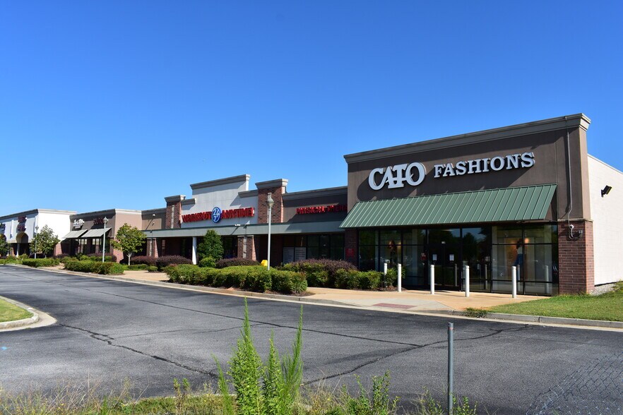 Primary Photo Of 3012-3058 Anvil Block Rd, Ellenwood Storefront For Lease
