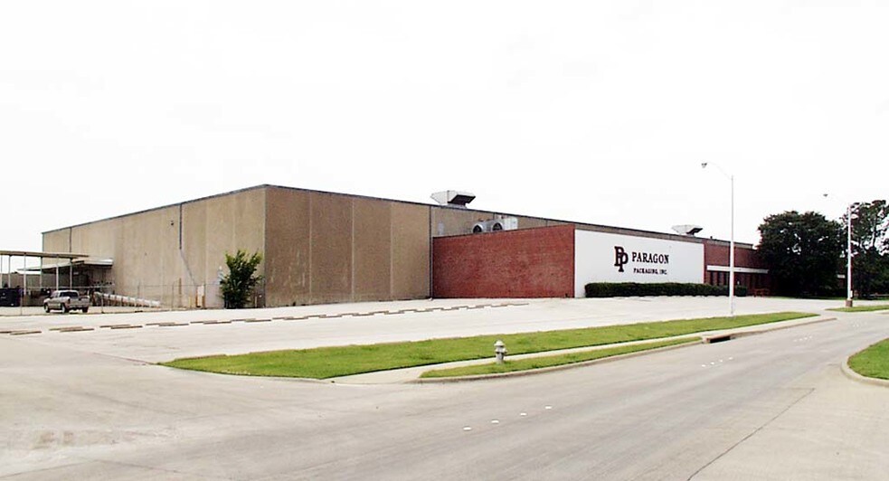 Primary Photo Of 1500 E Broad St, Mansfield Distribution For Lease