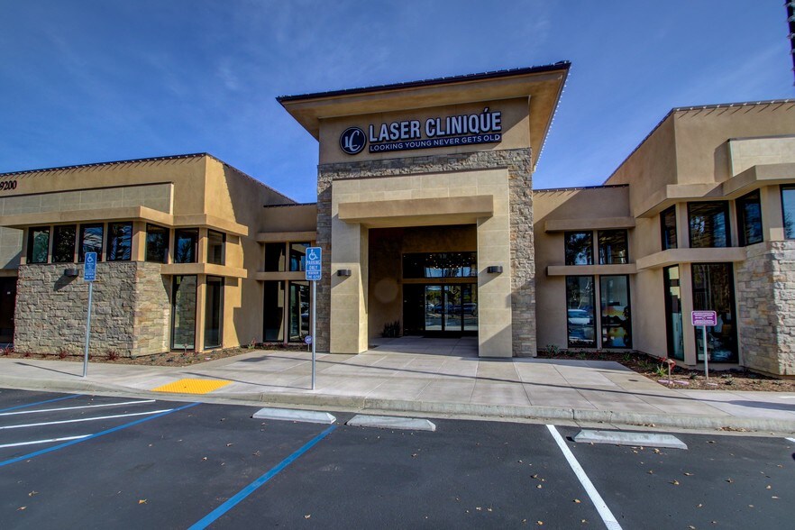 More Photos Of 9200 Scranton Rd, San Diego Medical For Lease