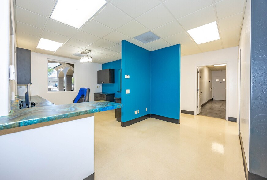 More Photos Of 3533 Canyon de Flores, Sierra Vista Medical For Lease