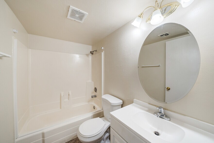 More Photos Of 2555 G St, Sparks Apartments For Sale