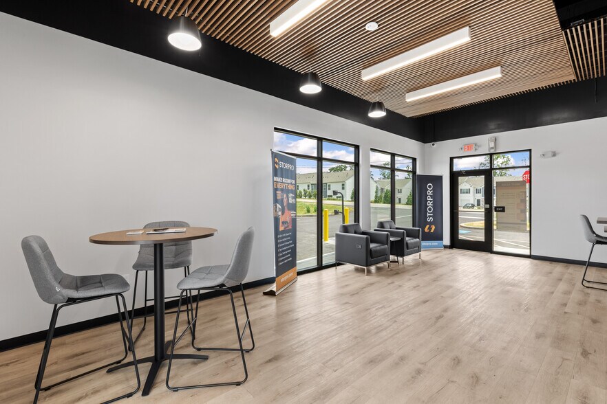 More Photos Of 720 Antioch Dr, Greenville Specialty For Lease