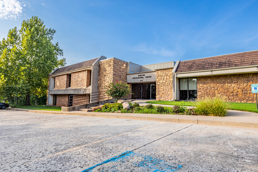 Primary Photo Of 1603 E 19th St, Edmond Office For Lease