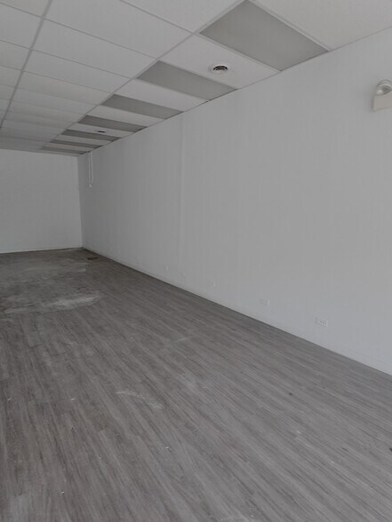 More Photos Of 5030-5034 W North Ave, Chicago Apartments For Lease