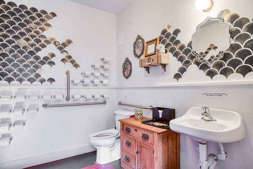 More Photos Of 104 S Broadway Ave, Red Lodge Restaurant For Sale