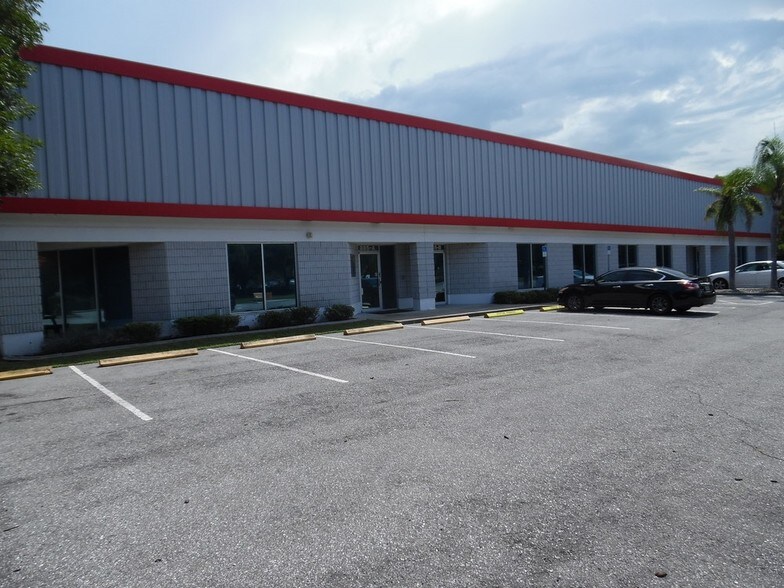 More Photos Of 885 Tallevast Rd, Sarasota Manufacturing For Lease