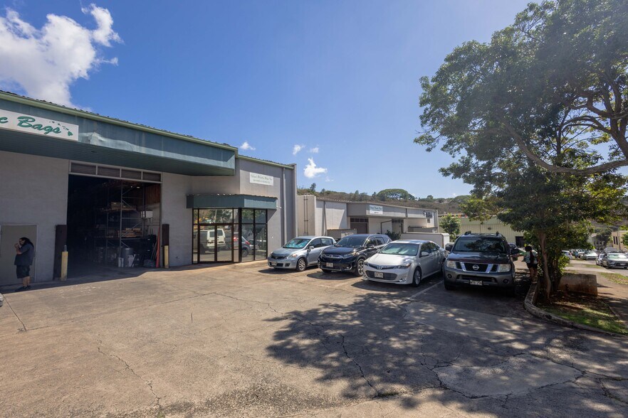 More Photos Of 99-1330 Koaha Pl, Aiea Warehouse For Sale