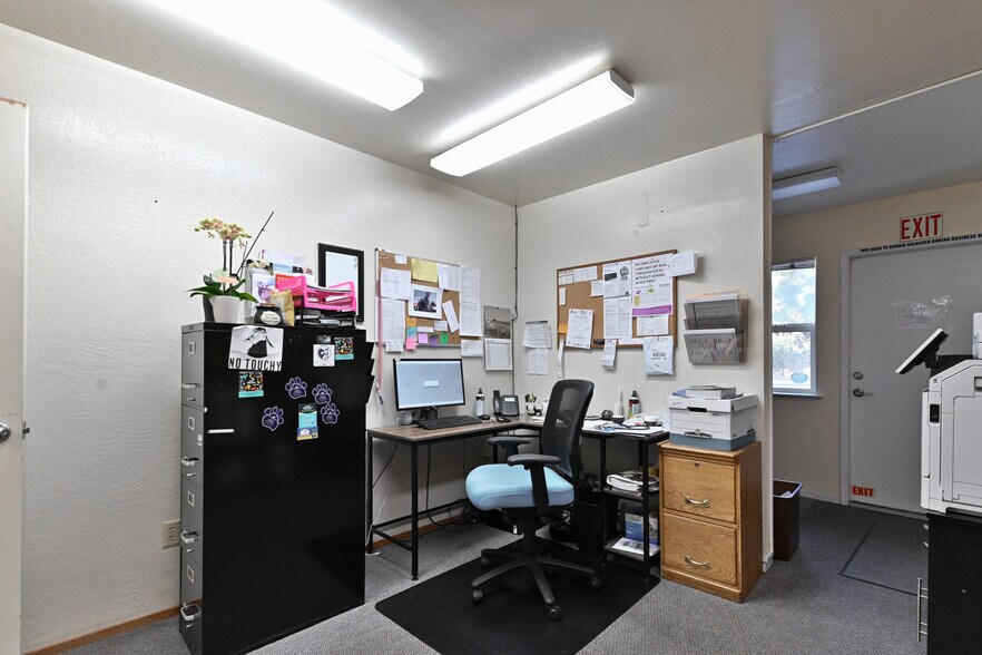 More Photos Of 382 CA-4, Murphys Office For Sale