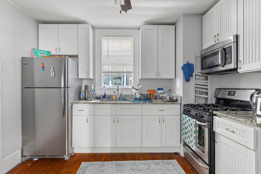 More Photos Of 94 Morris St, Charleston Apartments For Sale