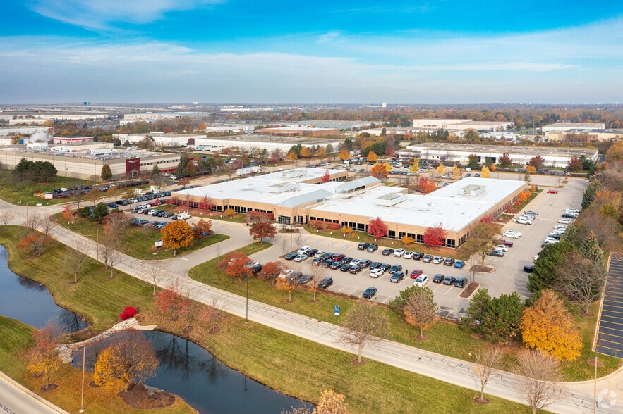 More Photos Of 1200 Internationale Pky, Woodridge Office For Lease