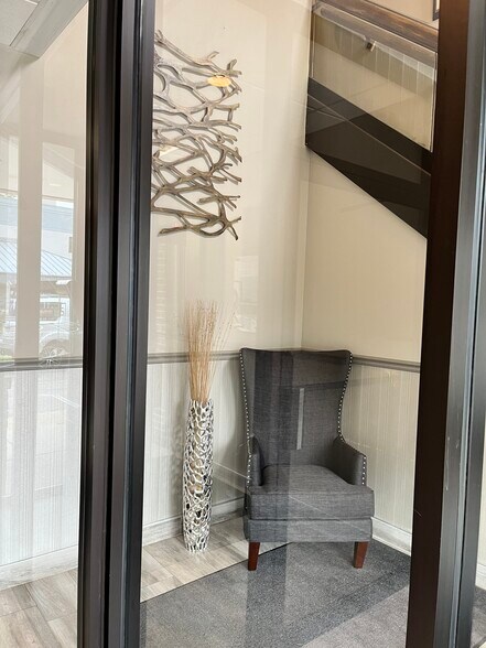 More Photos Of 21 Old Main St, Fishkill Office For Lease