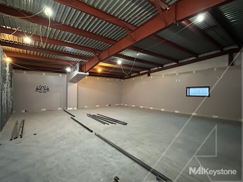 More Photos Of 172 Shillington Rd, Sinking Spring General Retail For Lease