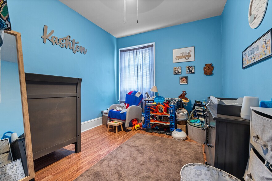 More Photos Of 700 Cattell St, Easton General Retail For Sale