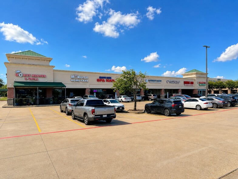 Primary Photo Of 11601 Shadow Creek Pky, Pearland Unknown For Lease