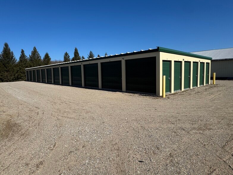 More Photos Of 13703 Campbell Rd, Kewadin Specialty For Sale