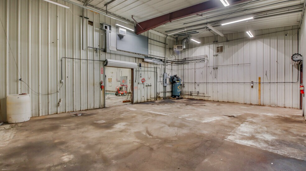 More Photos Of 2252 Olson Dr, Chippewa Falls Food Processing For Sale