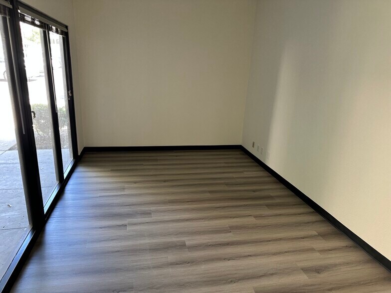 More Photos Of 1420 N Claremont Blvd, Claremont Warehouse For Lease