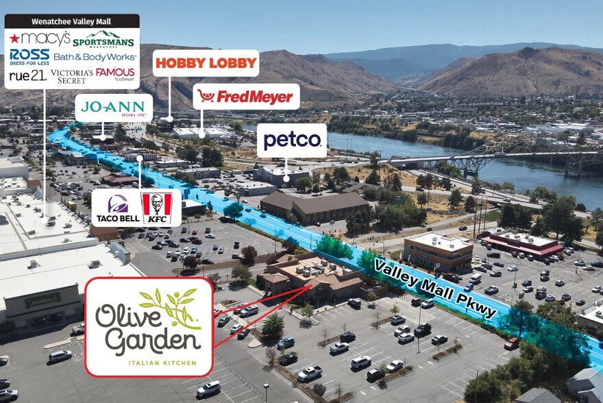 More Photos Of 615 Valley Mall Pky, East Wenatchee Restaurant For Sale
