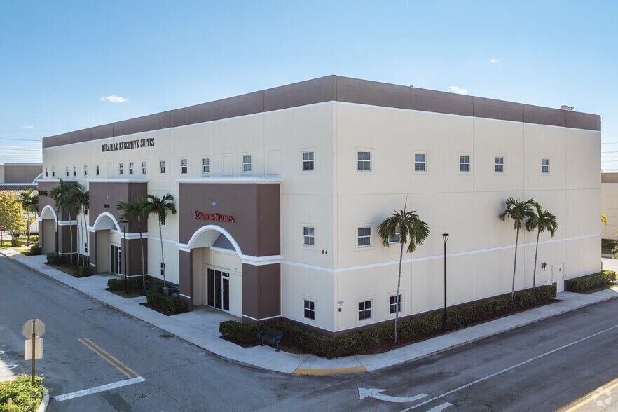 More Photos Of 11820 Miramar Pky, Miramar Medical For Lease