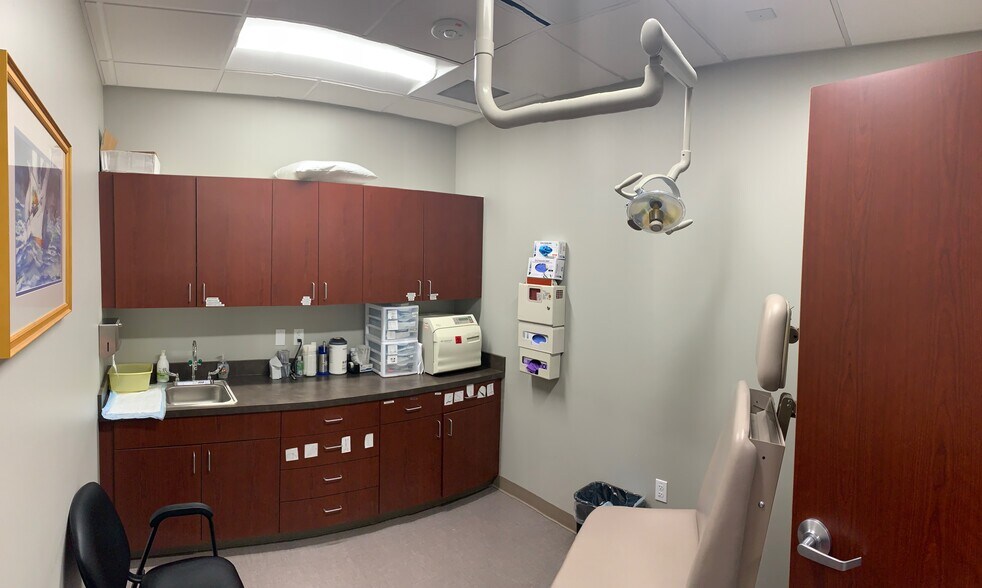 More Photos Of 4361 Boniface Pky, Anchorage Healthcare For Sale