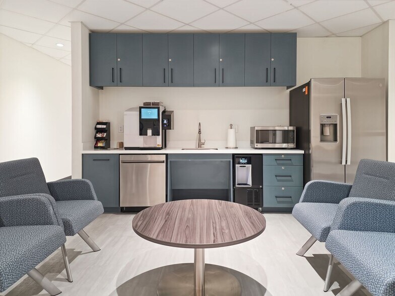 More Photos Of 4211 Cedar Springs Rd, Dallas Office Residential For Lease