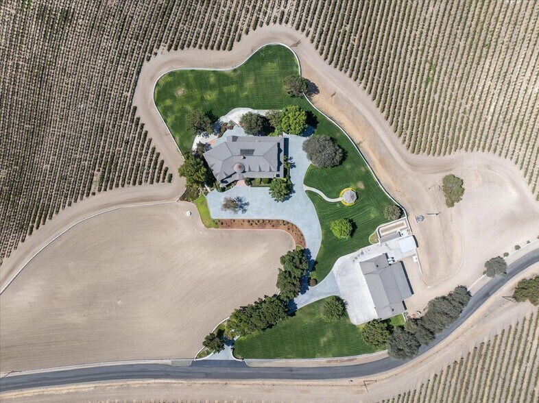 More Photos Of 8283 Cross Canyons Rd, San Miguel Winery Vineyard For Sale