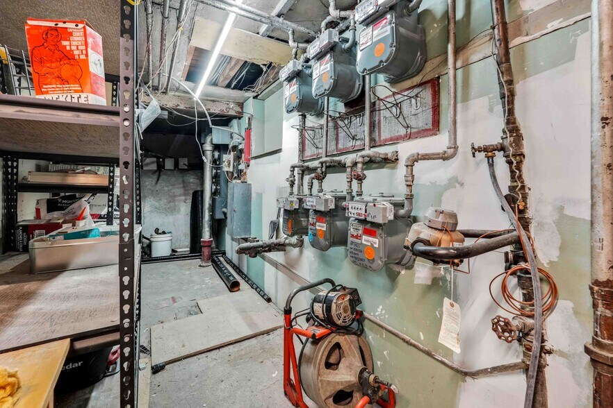 More Photos Of 3155 35th St, Long Island City Apartments For Sale